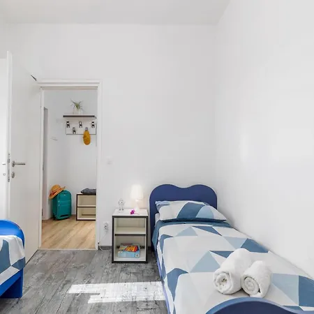 In Near Amphitheater * Pula