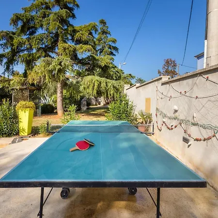 With Private Pool And Jacuzzi Apartment