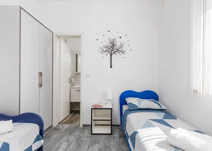 In Near Amphitheater * Pula